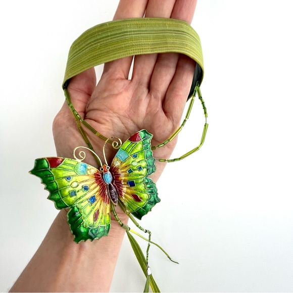 Enamelled Butterfly Chocker Necklace - Picture 14 of 16